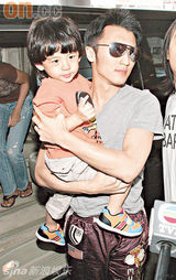 幻灯组图：张柏芝产后首度曝光 康复进度佳精神焕发