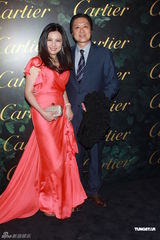 组图：林青霞典雅亮相活动 徐子淇白裙显高贵