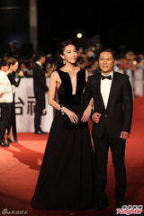 组图：隋棠黑裙爆乳装性感亮相 双球呼之欲出