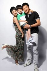 高清组图：佟大为马伊琍拍写真 成新白领夫妻代言人