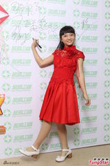 组图：李谷一力赞冯小刚 将与蒋大为登春晚