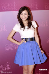 幻灯图：香港小姐首次面试 50位佳丽演曼妙诱惑