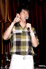 组图：光良签唱会获粉丝表白 避谈重组无印良品