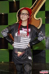 组图：邓健泓否认约会女生 蔚雨芯有自信拒买奖