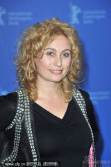 幻灯图集：《潜水艇》记者会 女主角成熟干练