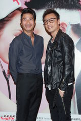 组图：《天生爱情狂》庆功 刘心悠抱BB母爱洋溢