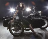 组图：黄小蕾时尚大片尽显狂野神秘