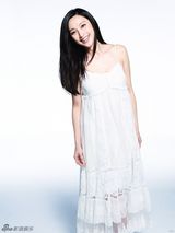 组图：张俪孙红雷代言照小清新来袭