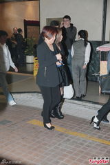 组图：女歌手陈僖仪丧礼 薛凯琪黄柏高哀伤送别