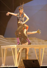 高清图：孙燕姿北京开个唱 劲歌热舞造型百变