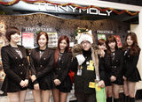 组图：韩女团T-ara台湾举办签名会 明年一月发新曲