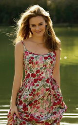 组图：国际明星滑雪节名人介绍