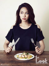 高清图：miss A成员霏霏拍美味写真变娇美厨娘