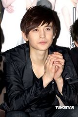 幻灯组图：HIT-5北京发布新碟 台湾归来见歌迷