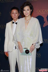 刘嘉玲献唱感压力 吴君如不敢为古天乐做媒(图)