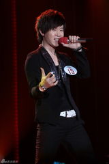 幻灯组图：快男300强突围赛第2场 农民诗人出局