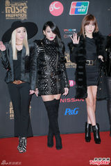 高清：EXO少时BB等亮相MAMA红毯 郭富城助阵