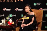 组图：微博之夜专访 Angelababy(杨颖)求大家别催婚
