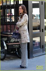 组图：《绯闻女孩》莉顿克劳福德谈心