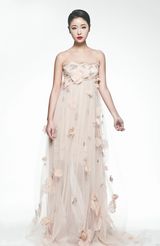 组图：林心如唯美封面大片 优雅女神范儿十足