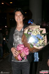 组图：福山雅治亲民到港 为主演电影宣传