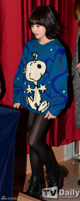 组图：T-ara举行粉丝签名会 6成员魅力各异