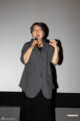 组图：《天之恩赐》在京首映 斯琴高娃携夫到场助阵