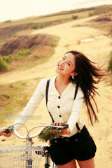 幻灯图集：翻版张柏芝陷整容门 网友曝光旧照