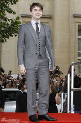 高清：《哈7(下)》首映盛况空前 主创齐聚泪洒红毯