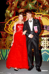 组图：《婚前试爱》众明星出席圣诞亮灯仪式