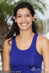 高清组图：《巴拉小姐》发布会 美女主演亮相