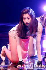 组图：李玟雨佳仁亮相MCD GirlsDay获第一