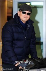 组图：王家卫赴韩宣传《东邪西毒终极版》