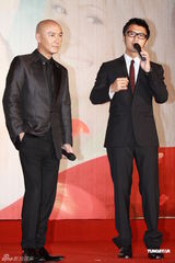 组图：谢霆锋赴北京参加活动 拒谈张柏芝寄情工作