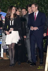 高清组图：威廉王子和未婚妻订婚后首度公开亮相