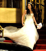 组图：美剧《绯闻女孩》剧照莉顿变身美丽新娘