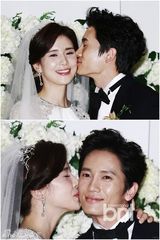 组图：池城李宝英大婚 恩爱亮相摸脸亲吻秀婚戒