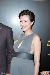 组图：陈豪夫妇亮相 陈茵媺挺大肚性感美丽