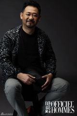 组图：姜武时尚写真曝光 获称刚柔并济酷老爹