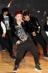 组图：韩国偶像组合Block B专辑发行纪念SHOWCASE