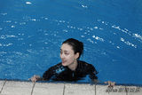 组图：王丽坤积极备战水立方 再展清新素颜美