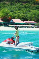 高清图：日本女星杉本有美海边拍写真清凉出镜