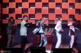 高清组图：韩团TEENTOP劲歌热舞宣告回归