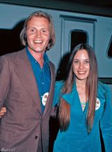 组图：女神朱莉心中的女神 其母珍贵旧照曝光