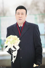 组图：《下一站婚姻》于和伟刘涛雪地浪漫求婚