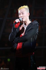 高清组图：林峰个唱邀吴千语 LollipopF助阵