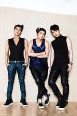 高清组图：2PM成长后回归 独家对话新浪韩娱