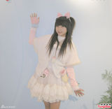 组图：萝莉许雅涵与叶子瑄为香港电影节献祝福