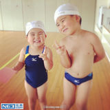 组图：曝日本喜感兄妹二人组 傻笑丑萌很纯真