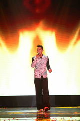 组图：钟汉良国剧盛典献唱 咏叹江湖豪气万丈